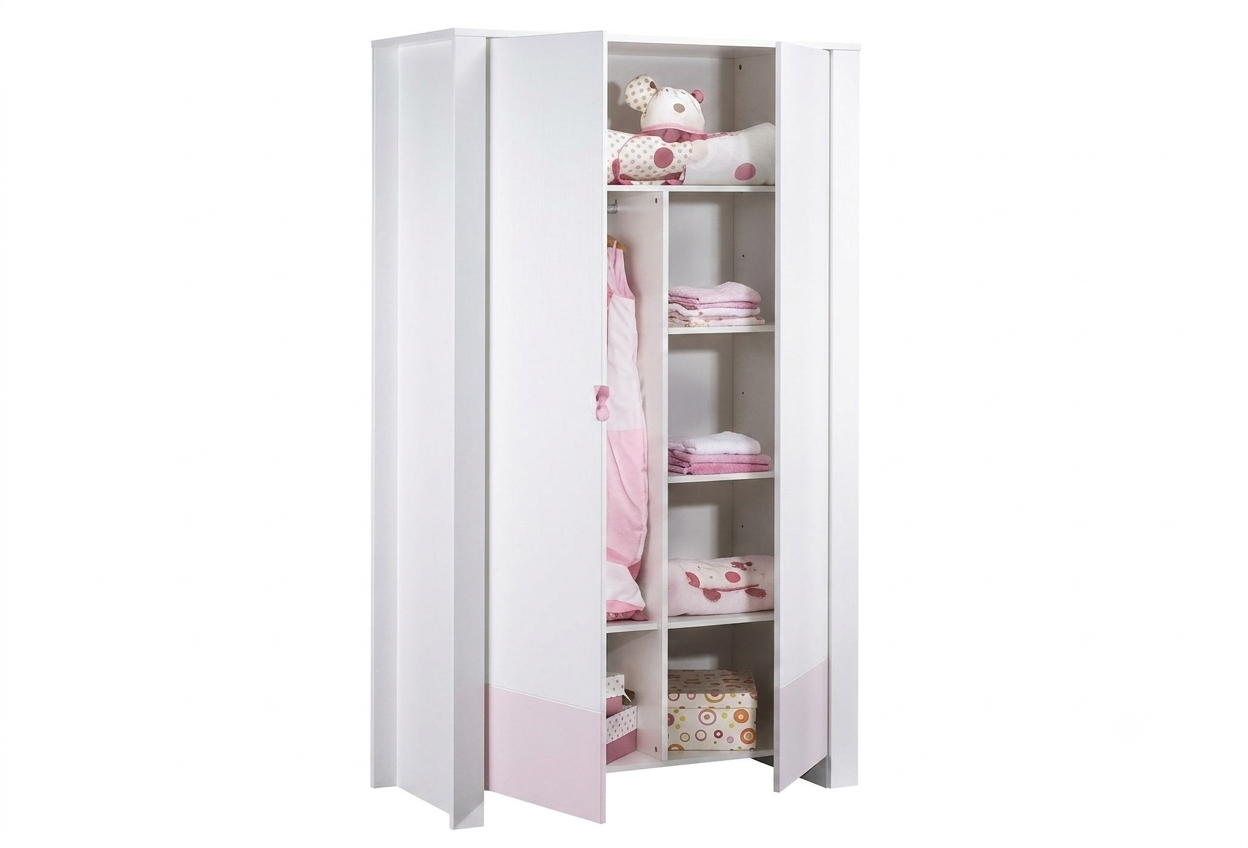 Rangez les affaires de votre bébé dans une armoire